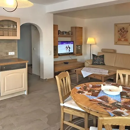 Cozy In With Garden Daire *