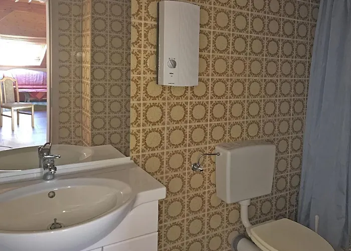 Lägenhet Cozy In With Garden Ellar